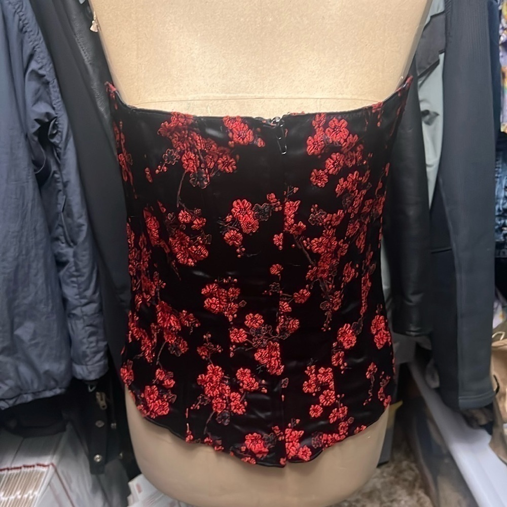 Women’s Tesa zip front corset, string cinch back size 40